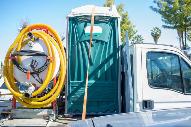 Portable Toilet Options We Offer in Cleburne, TX